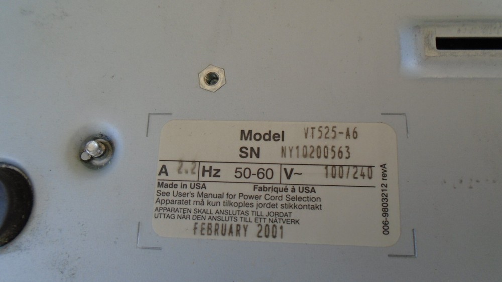 Digital DEC VT525 Multi-Session Boundless Color Computer Terminal Base VT525-A6