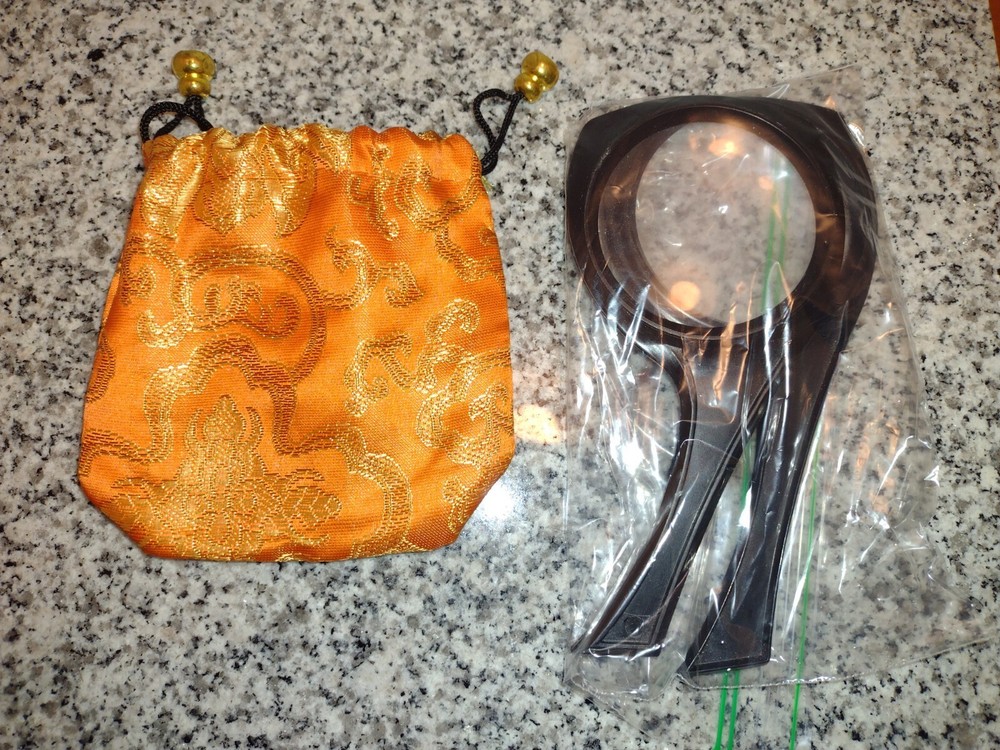 Magnifying Glass & Bag. 2 Styles Available. READ DESCRIPTION.
