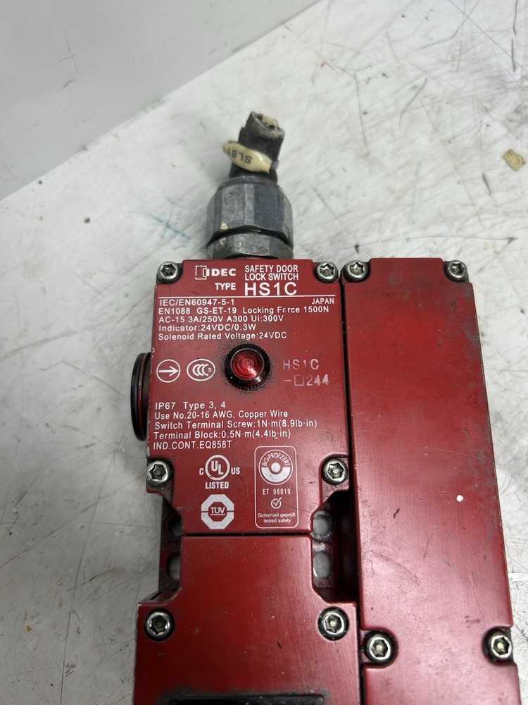 IDEC HS1C Safety Door Lock Switch