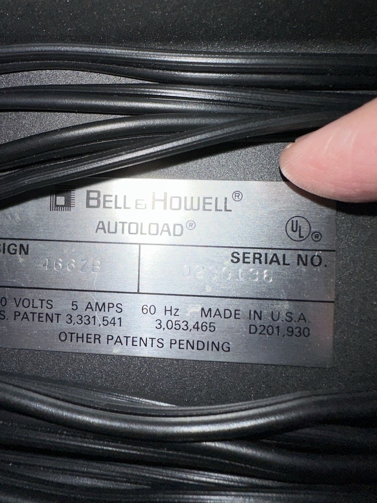 Vintage Bell & Howell 8mm Autoload Projector Model 198L Untested CLEAN NICE 👀