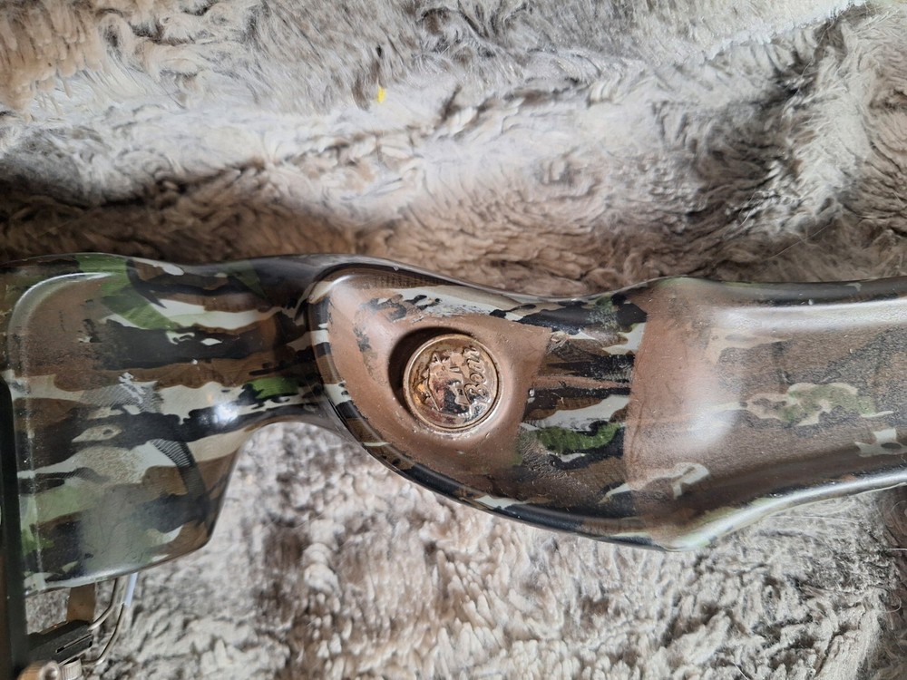 Bear Flare II Compound Bow Camo