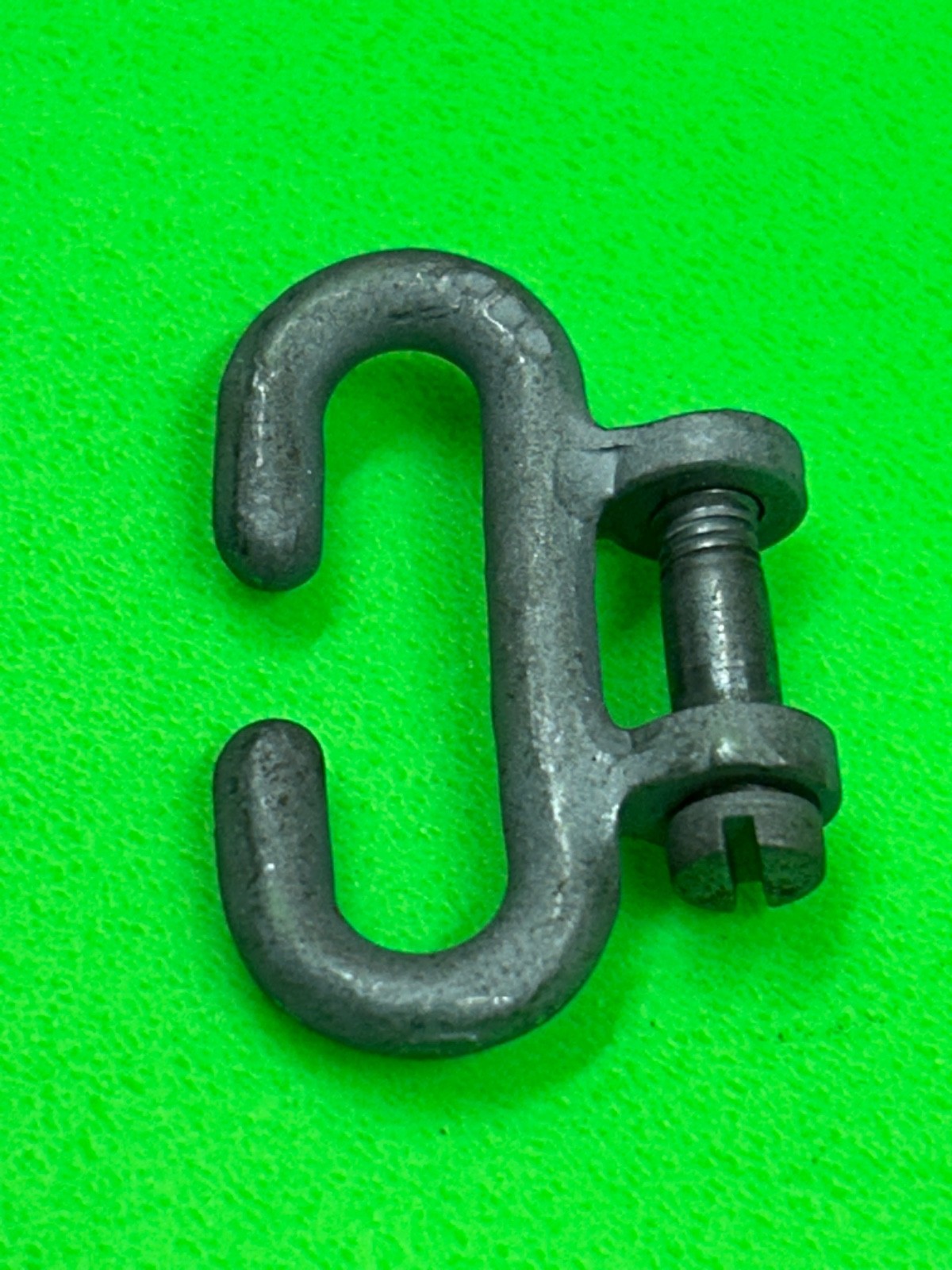 (ONE) M1 GARAND STACKING SWIVEL WITH SCREW FOR GAS CYLINDER