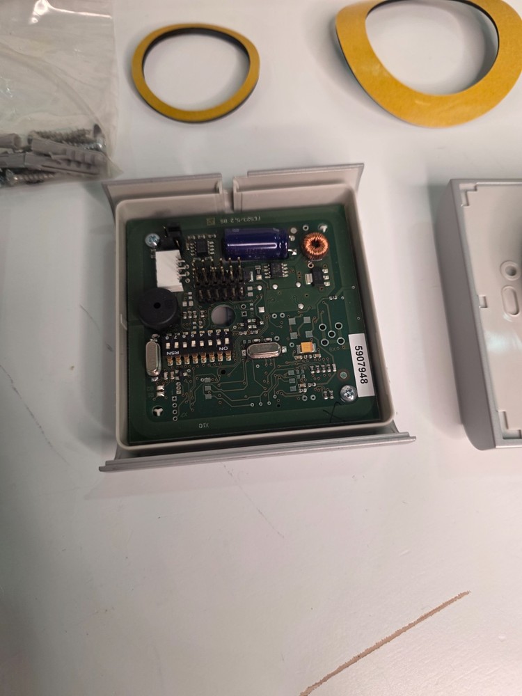 Siemens AR6181-MX Proximity Card Reader RS485 2-Wire