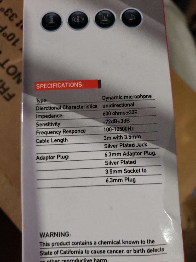 UDM-47 Vocal Karaoke Microphone RED