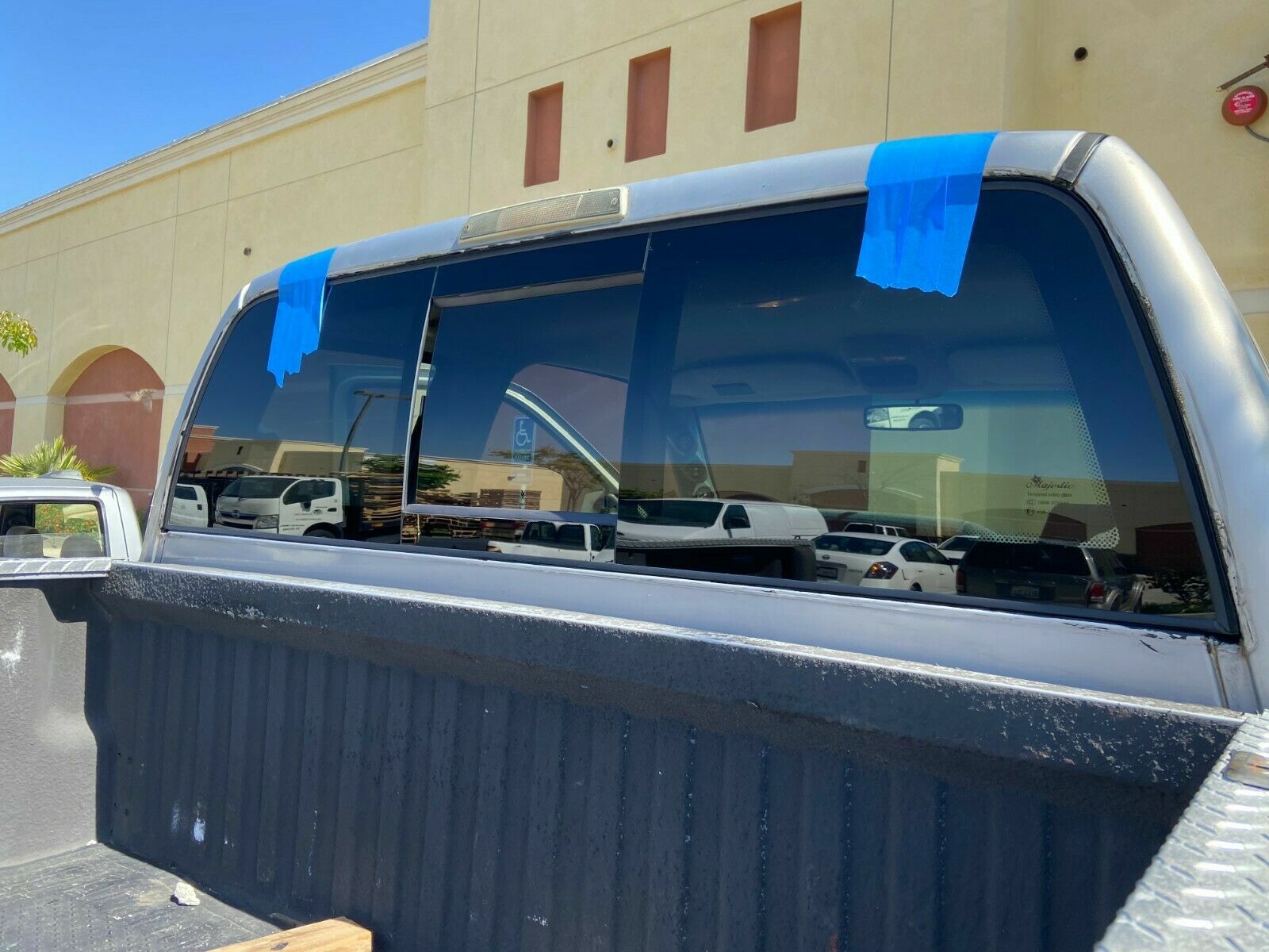 Fits 1988-1999 Chevy Pickup C&K 1500, 2500, 3500 Back Glass Manual Slider Window