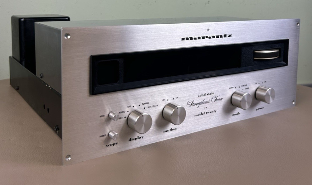 MARANTZ MODEL TWENTY TUNER ORIGINAL BOX COOL