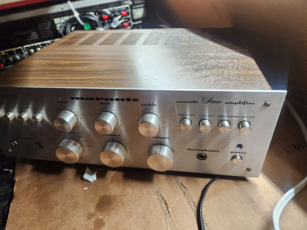 Vintage Marantz 1060 Console Stereo Integrated Amplifier