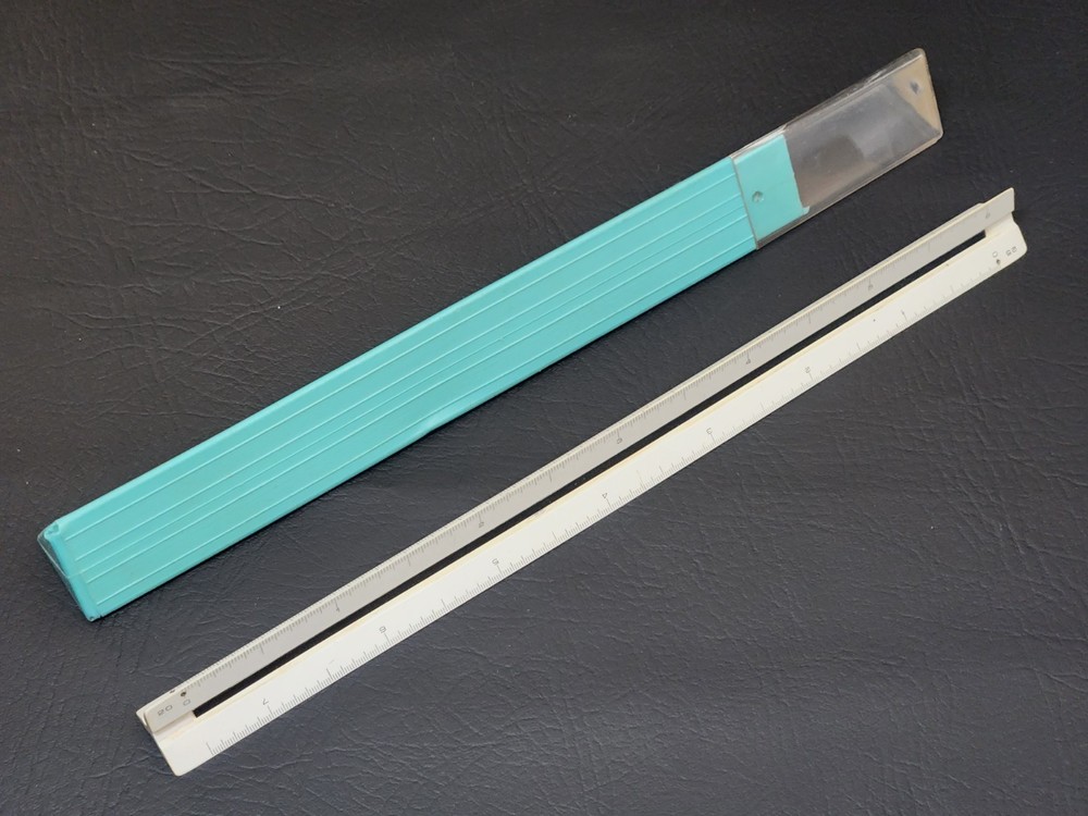 Vintage Archimedes Engineering Triangular Drafting Scale Made in Brazil w/ Case