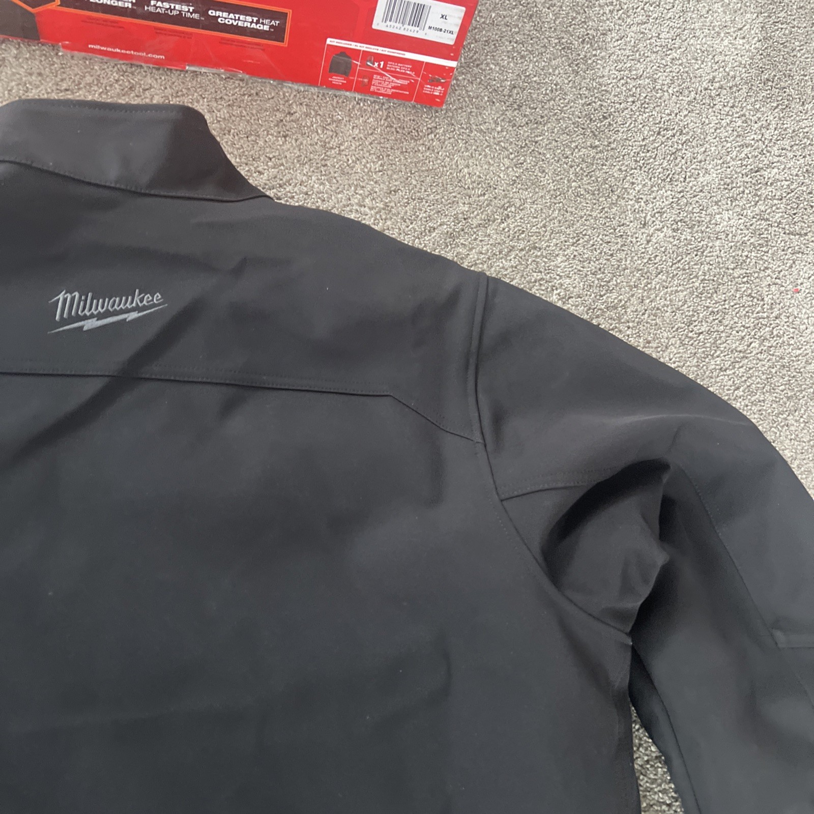 Milwaukee M100B-21XL M12 Durable Heated TOUGHSHELL XL BLACK Jacket - Jacket ONLY