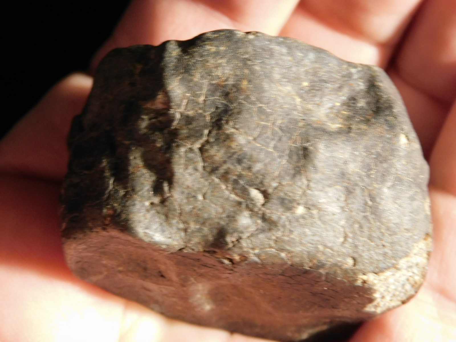 H6 Stony METEORITE Regmaglypts DARK Fusion Crust and Contraction CRACKS! 138gr