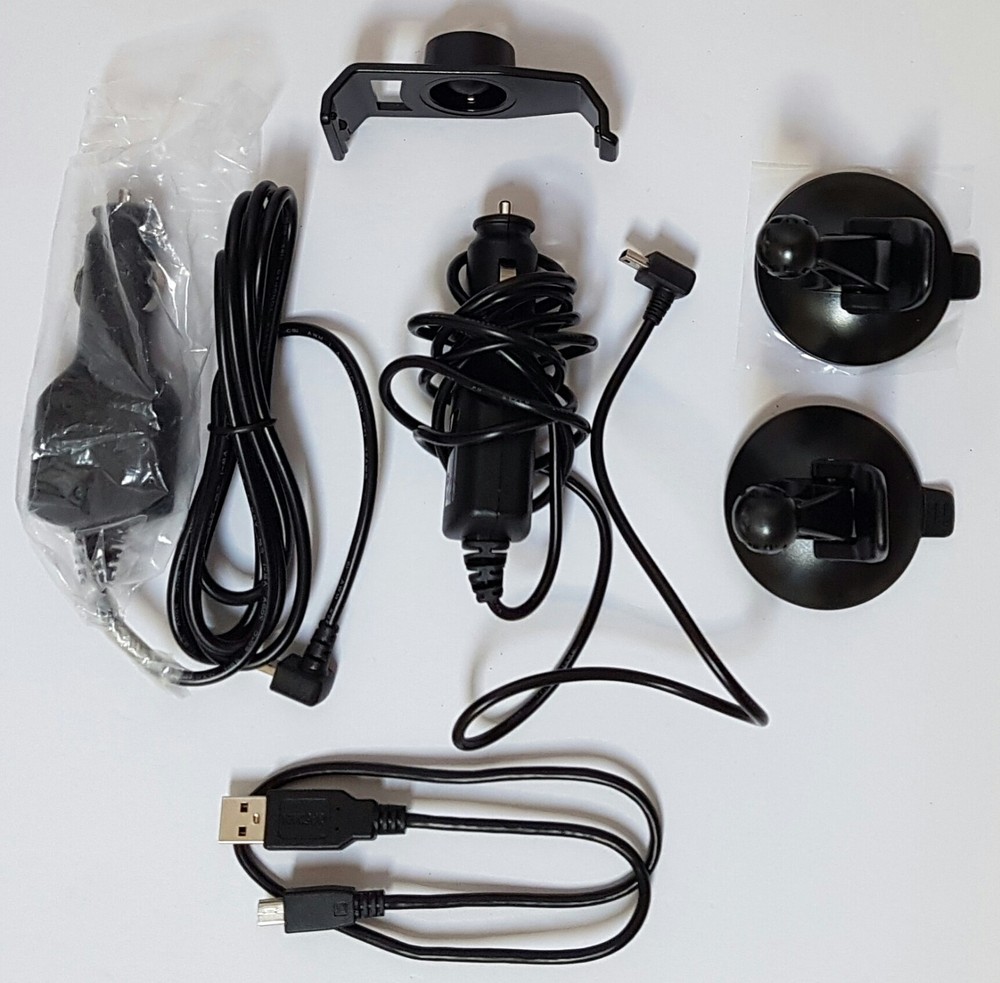 Garmin Nuvi 255W Touchscreen GPS Navigation System Tested Working Bundle