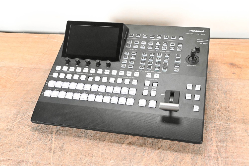 Panasonic AV-HS410 HD / SD Multi-Format Live Switcher CG01E48