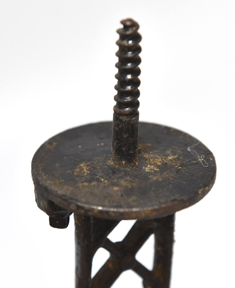 VINTAGE SCREW MOUNT WALL HOOK