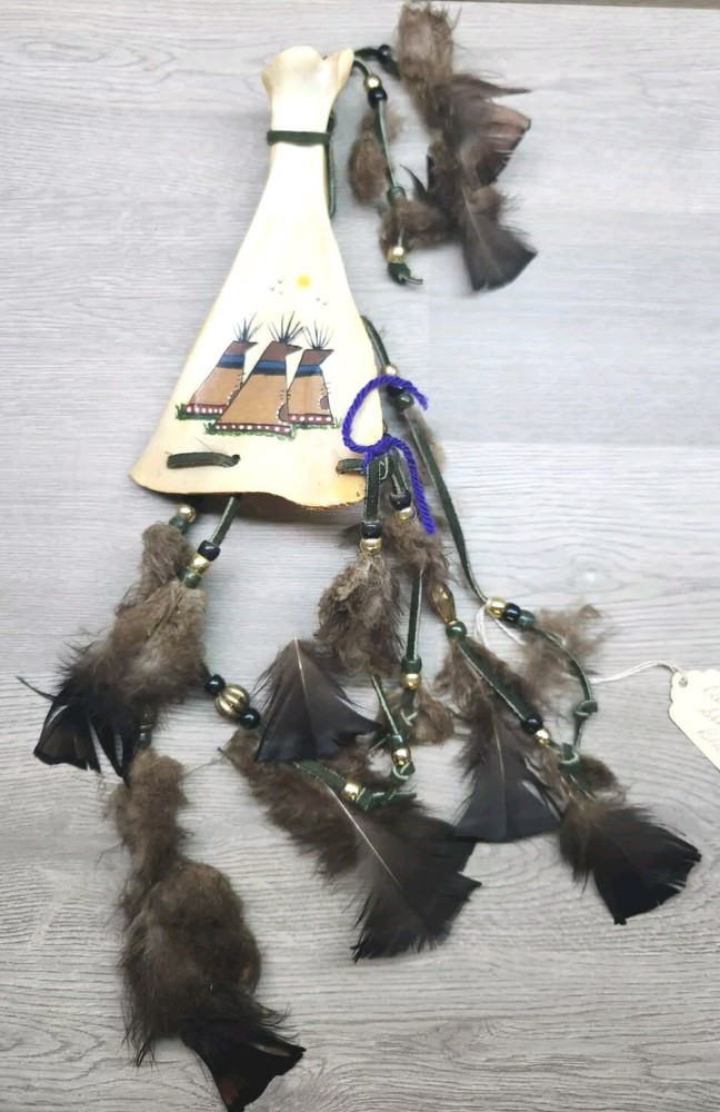 Native American Handmade Deer Shoulder Bone Feathers Bead Wall Hanging Decor