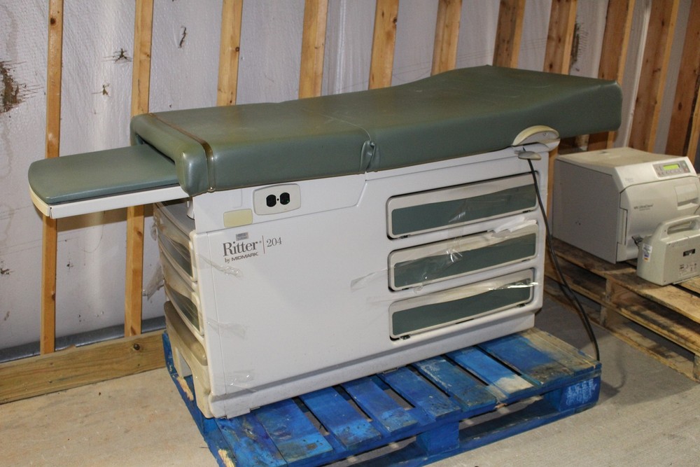 Ritter/Midmark 204 Exam Table