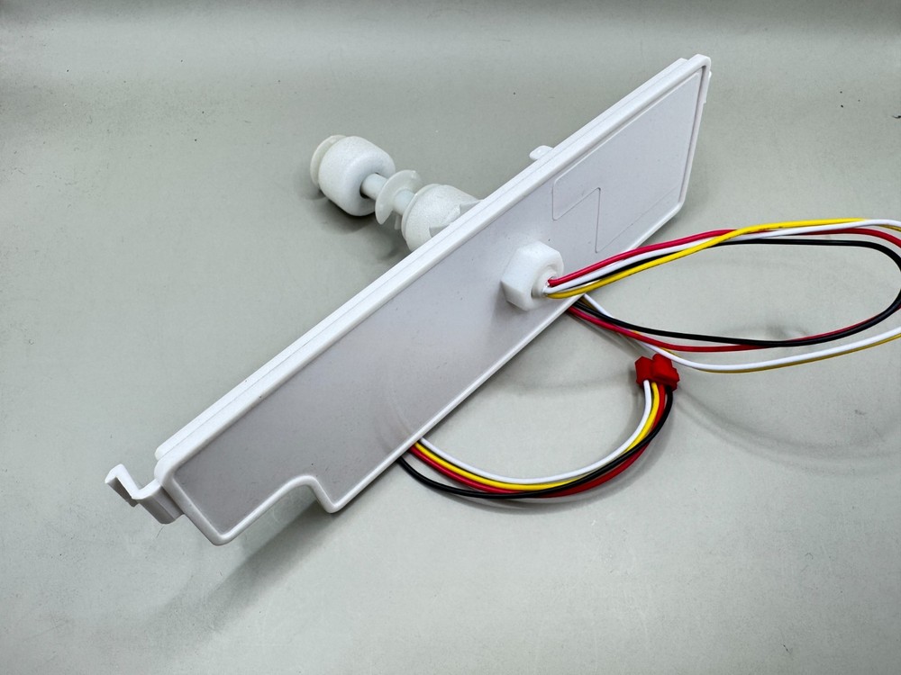 GE Profile Opal 2.0 Ice Maker Interior Water Tank LID w/ Float Sensor Used