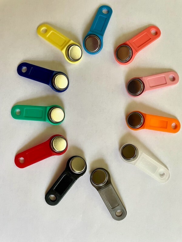 Bull Shooter Hot Button Darts / League Key Brand New