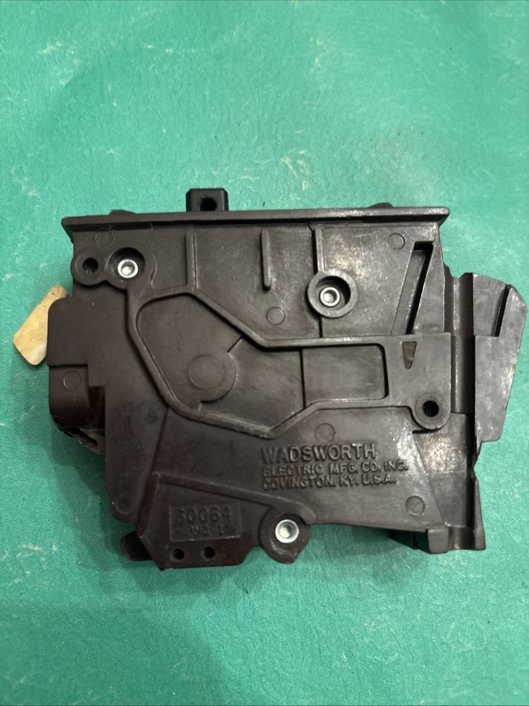 Wadsworth 15 AmpOne Pole Breaker Continuity Tested