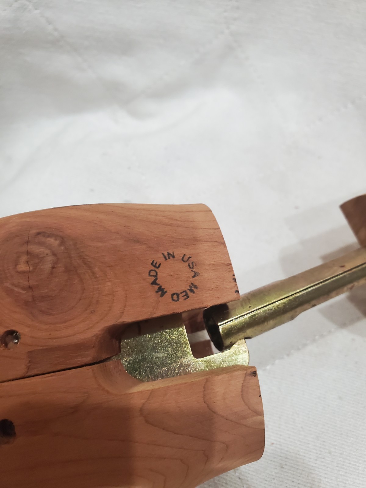 Cole Haan Shoe Tree Wood Split Toe Cedar - Size Large