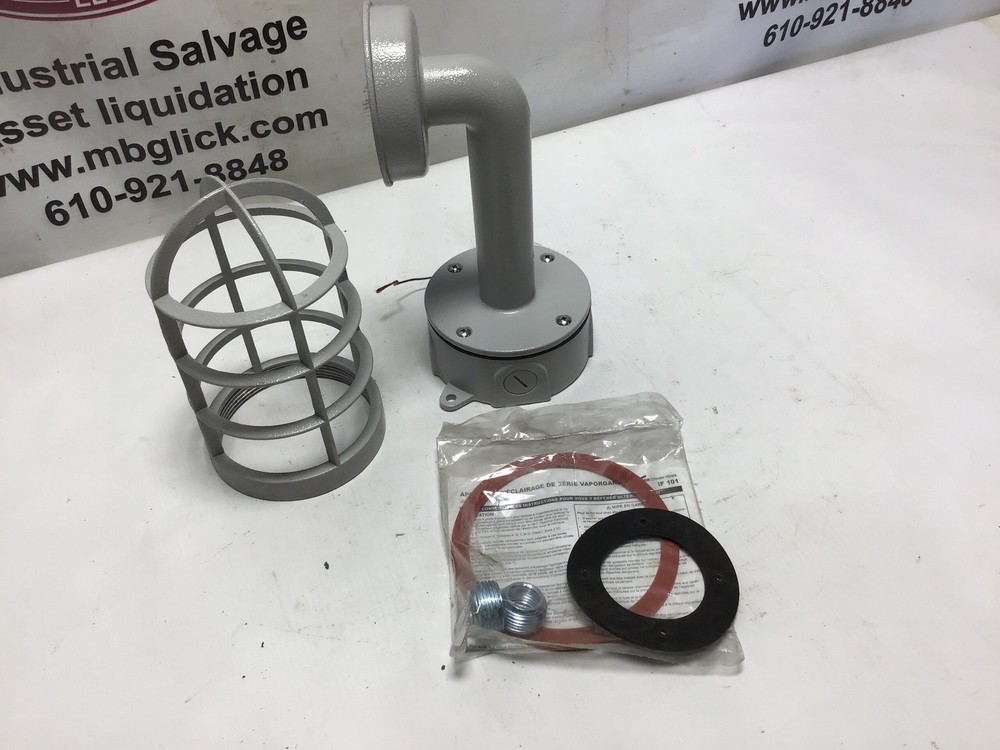 Cooper Lighting ICVW1G Wall Mount Light