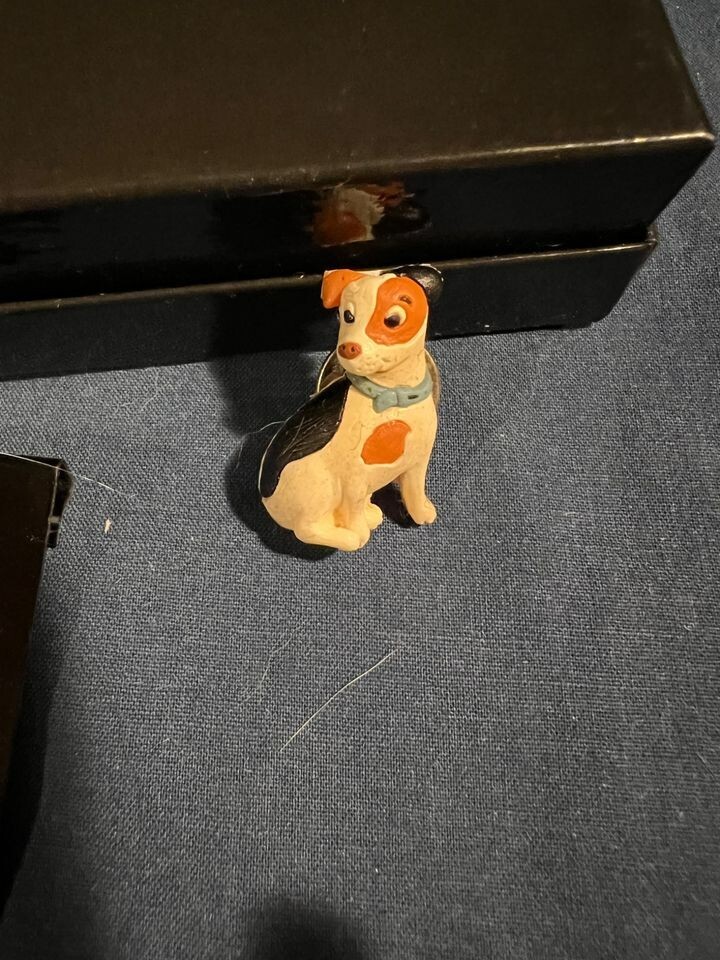Jack Russell Terrier Pin - Kelley Collection