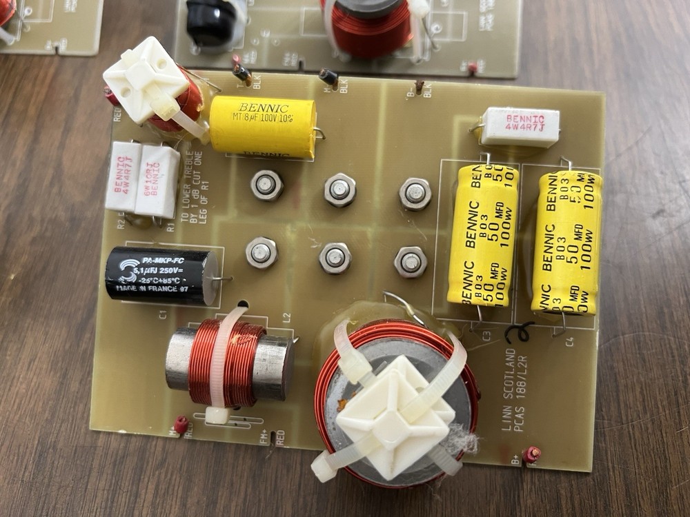 Crossover for Linn speakers Untested ( PRICE FOR ONE PAIR )
