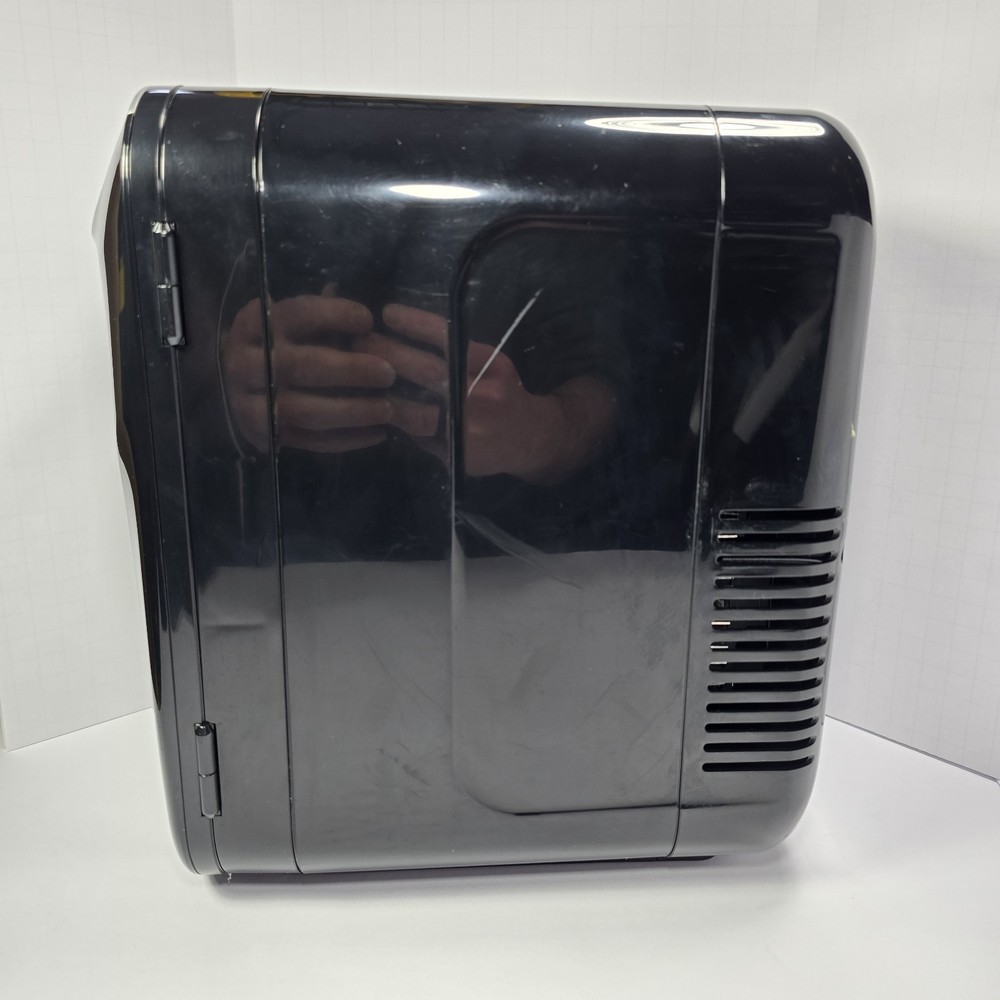 Calen Portable Mini Fridge