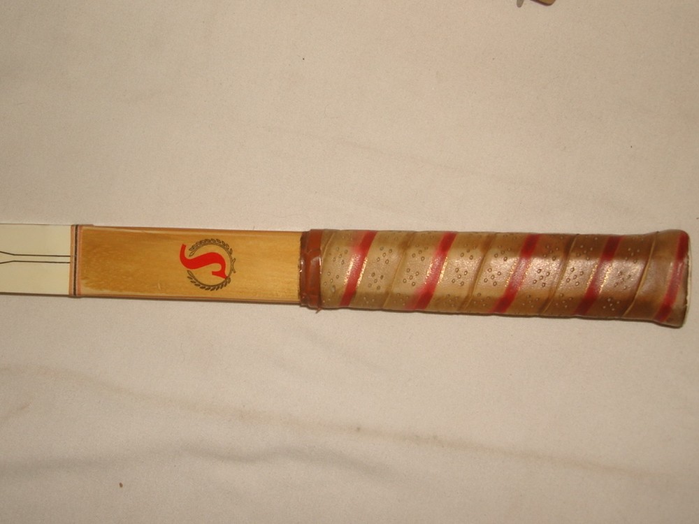SPALDING AUTOGRAPH FRAME WOOD TENNIS RACKET