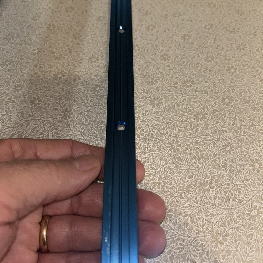 Universal (2) 48 Inch T Tracks