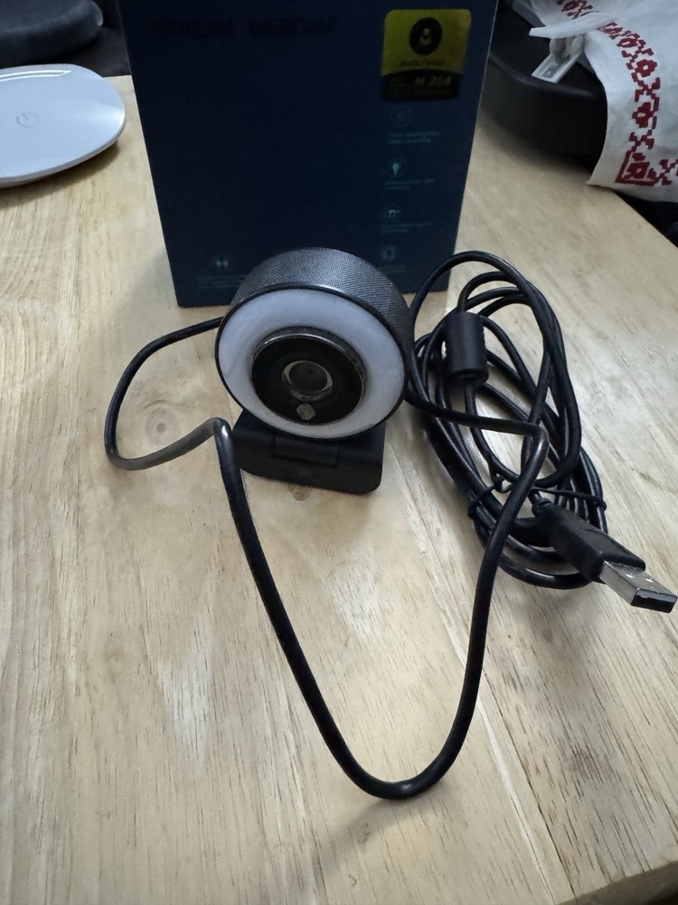 USB 1080p Webcam w/ Ring Light