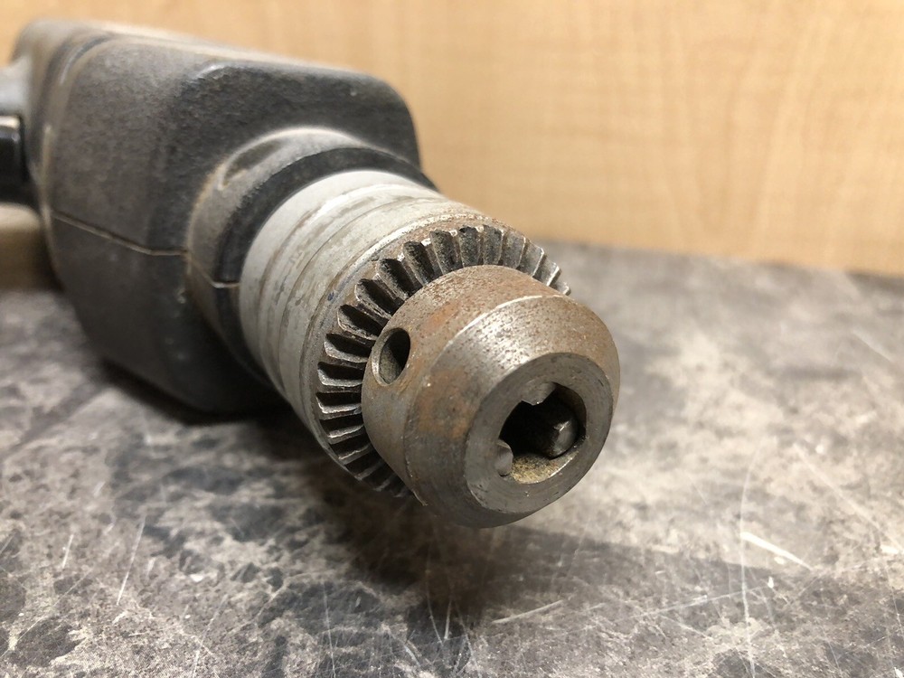 Black & Decker 3/8" Variable Speed Reversable Corded Drill Model 7144 with Chuck