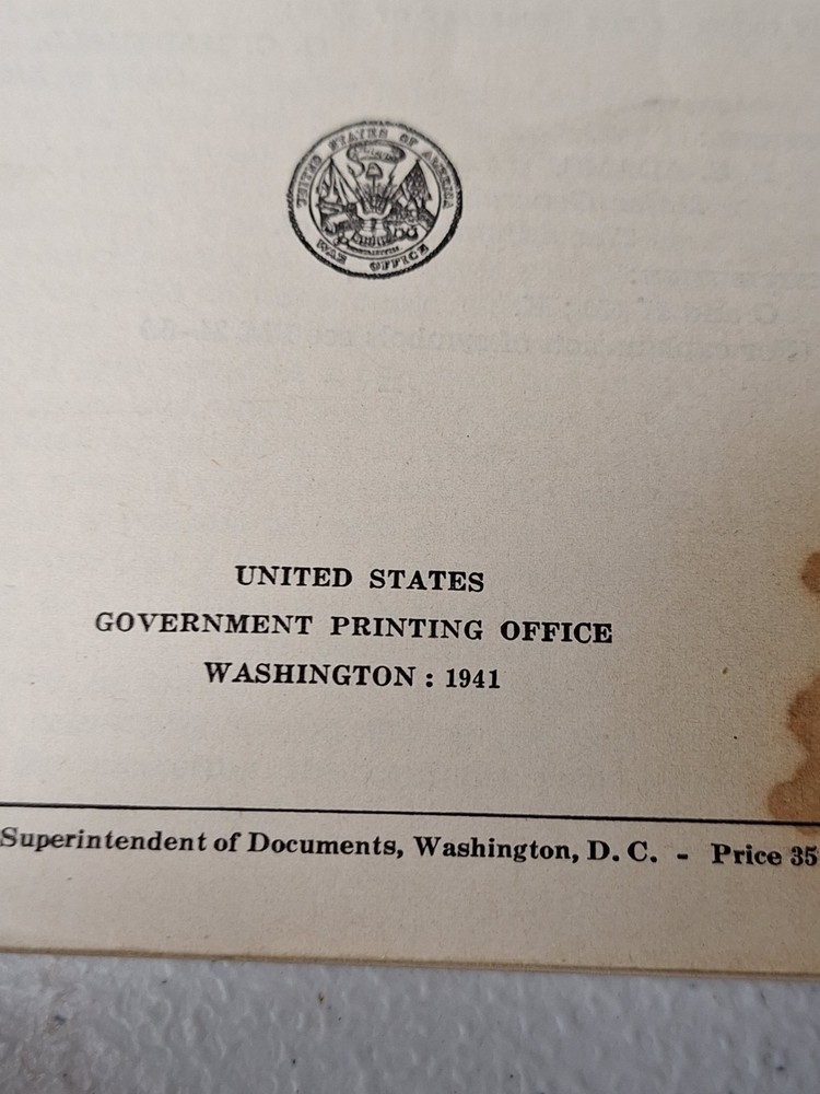 WW2 War Department Basic Field Manual Soldiers Handbook 1941 Original C