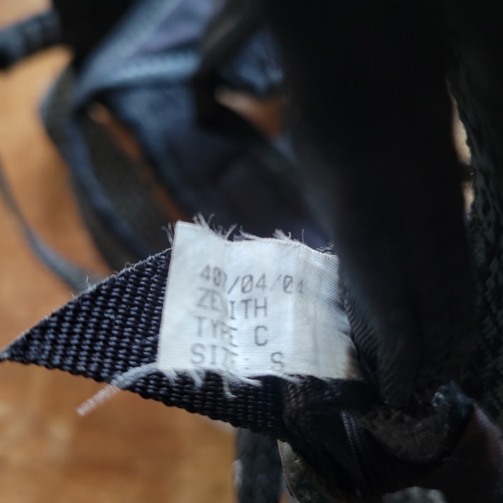 Singing Rock Zenith Climbing Harness - Size Small