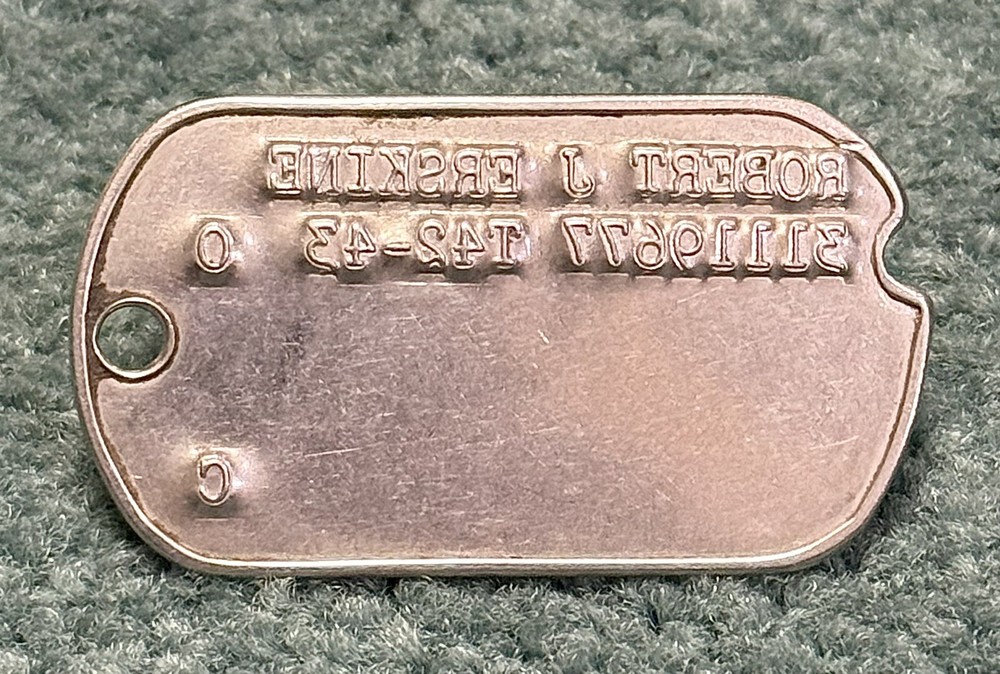 Original Pair Of WWII US Army Dog Tags T-42 43