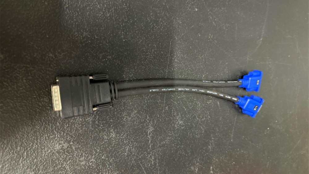 Acutone 29192 VGA Splitter Cable