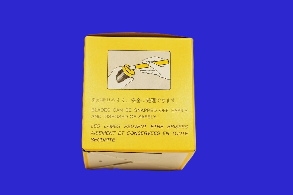 OLFA Disposal Case Safety Snap Container Tool Snapper Knife Box 133K