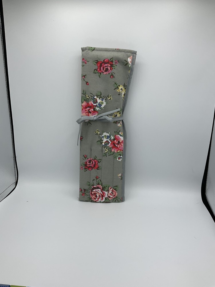 Bamboo knitting needles Set- Comes in custom case