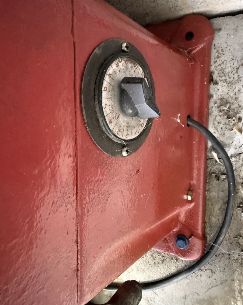 Red Devil Model 30 Paint Shaker Conditioner 115V