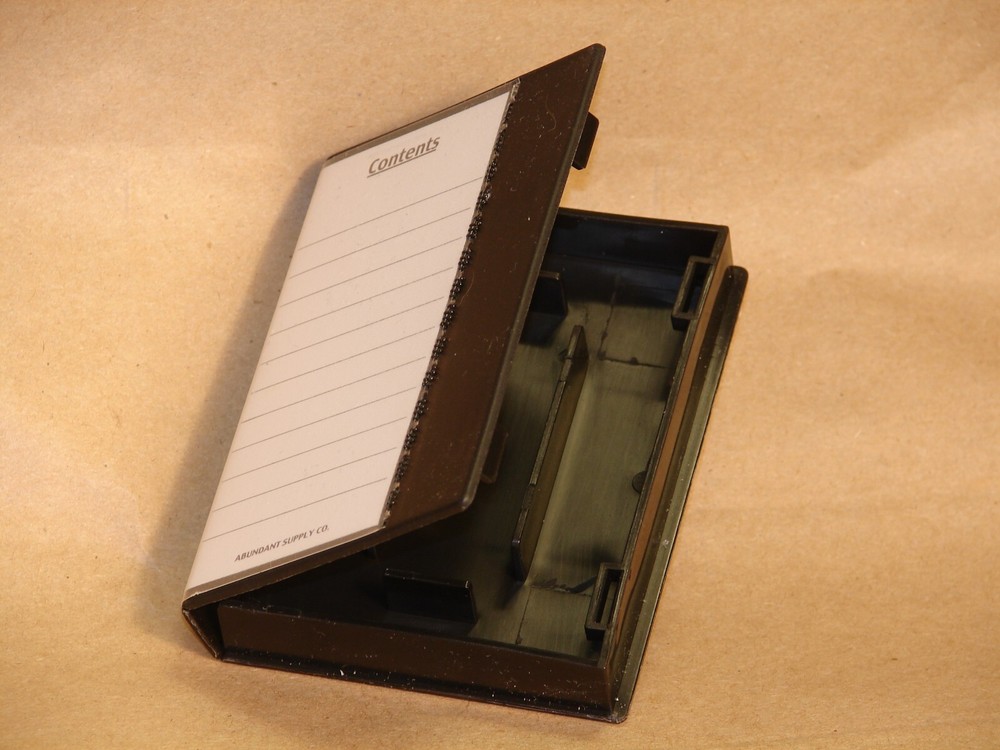 Thumb / Flash / Jump / USB drive case (black 4-pack)