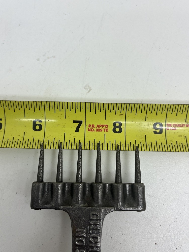 Vintage GilChrist No. 50 Ice Chipper