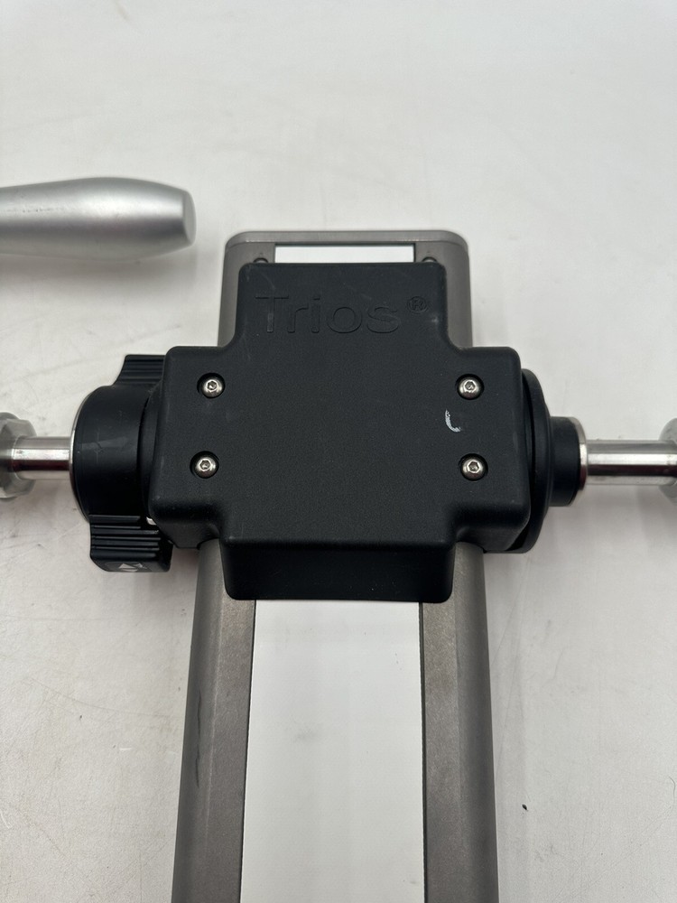 Mizuho OSI Trios Surgical Table Adjustable Table Mounts