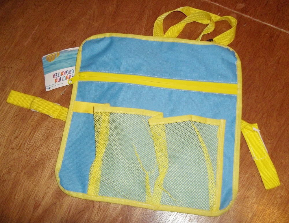 MULTI FUNCTION CHAIR ORGANIZER PERFECT FOR BEACH OR POOL NEW