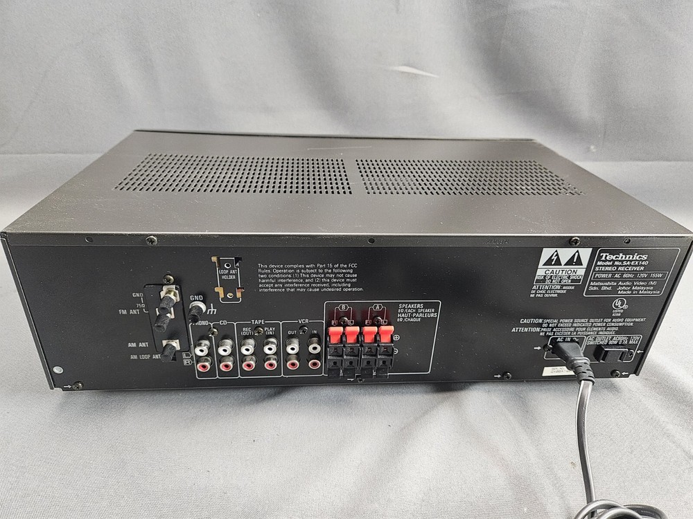 TECHNICS STEREO RECEIVER MODEL SA-EX 140 AM/FM W/ Remote