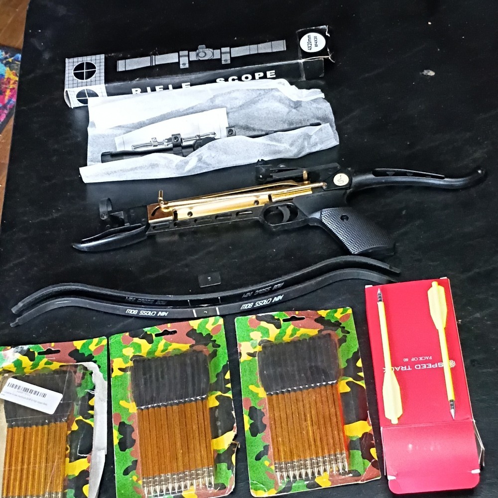 Cobra Self Cocking Crossbow Bundle With Scope 94 Bolts