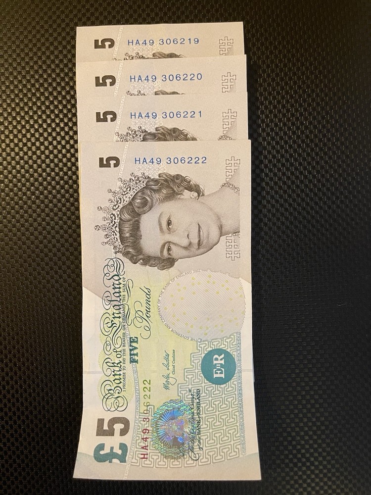 ENGLAND - 4x £5 Pounds - Consecutive Number - very good condition