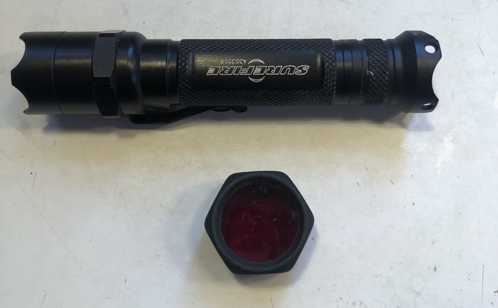 Surefire E2D Executive Defender With Red Lense