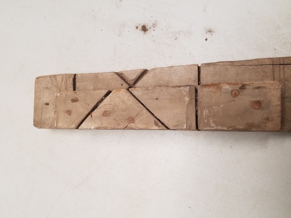 Handmade Miter Box Block (V)