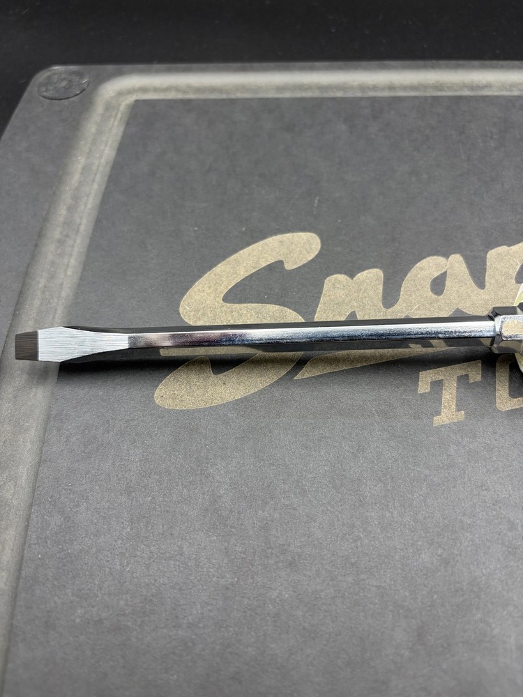 Mac Tools 2022 Striking Flat Screwdriver 2 Set Penta Grip White Hard Handle