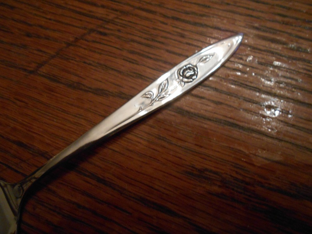 Oneida Community Stainless MY ROSE Pattern Bonbon or Nut Server 5217