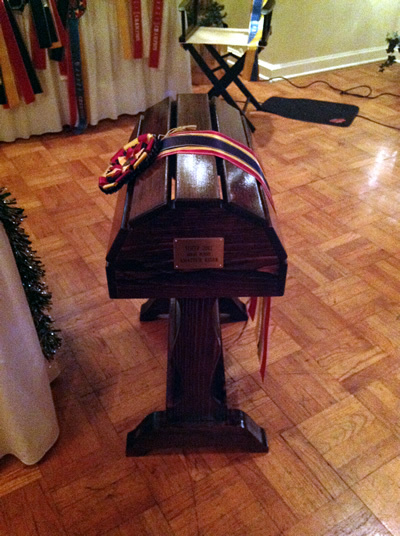 Wood Saddle Stand Mahogany Stain / FREE SHIPPING